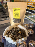 Honeysuckle or Muicle 1 oz (28 g) Justicia spicigera or the Mexican honeysuckle herb